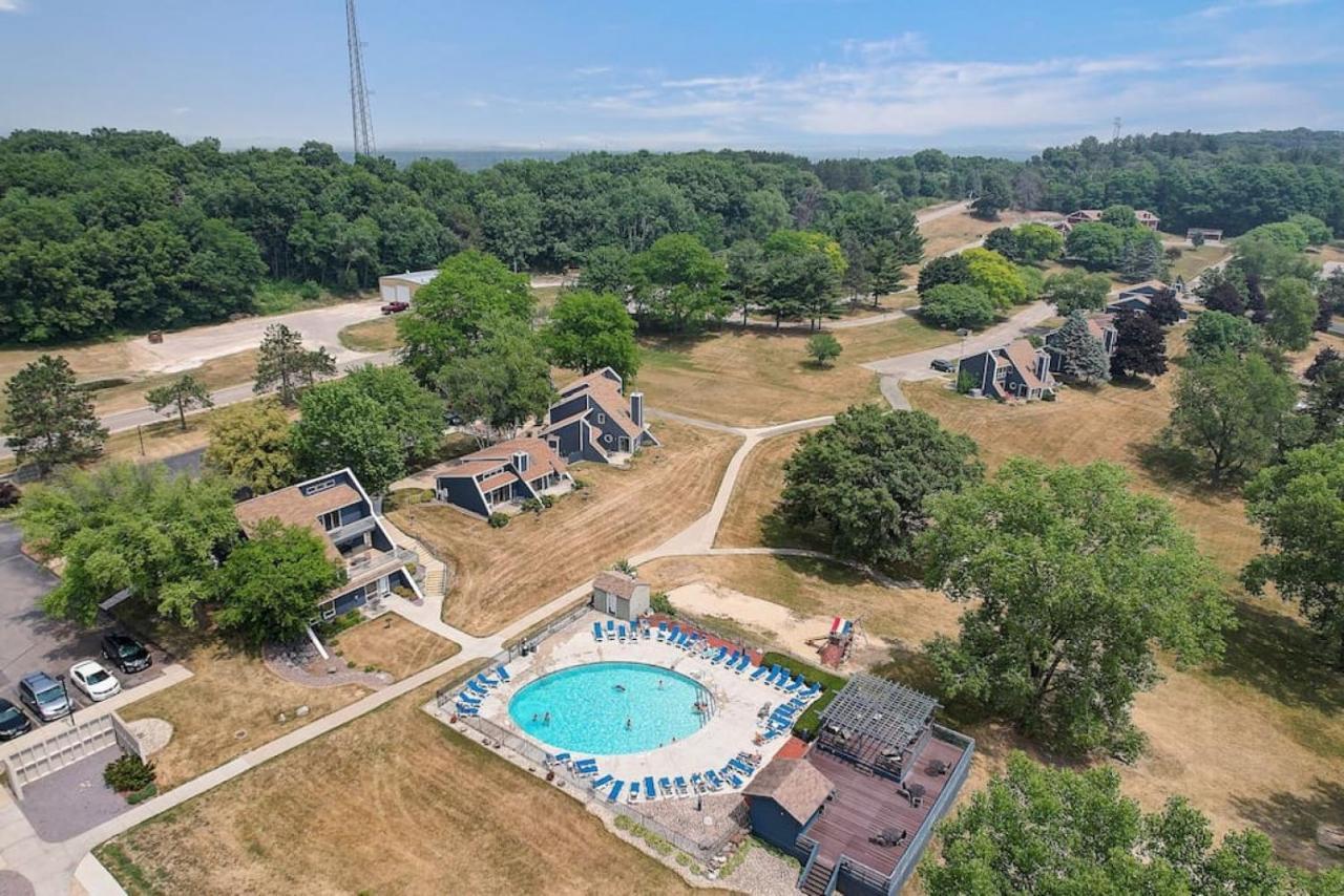 Grace Jo Vacation Home At Tamarack Highland 5 Wisconsin Dells Εξωτερικό φωτογραφία